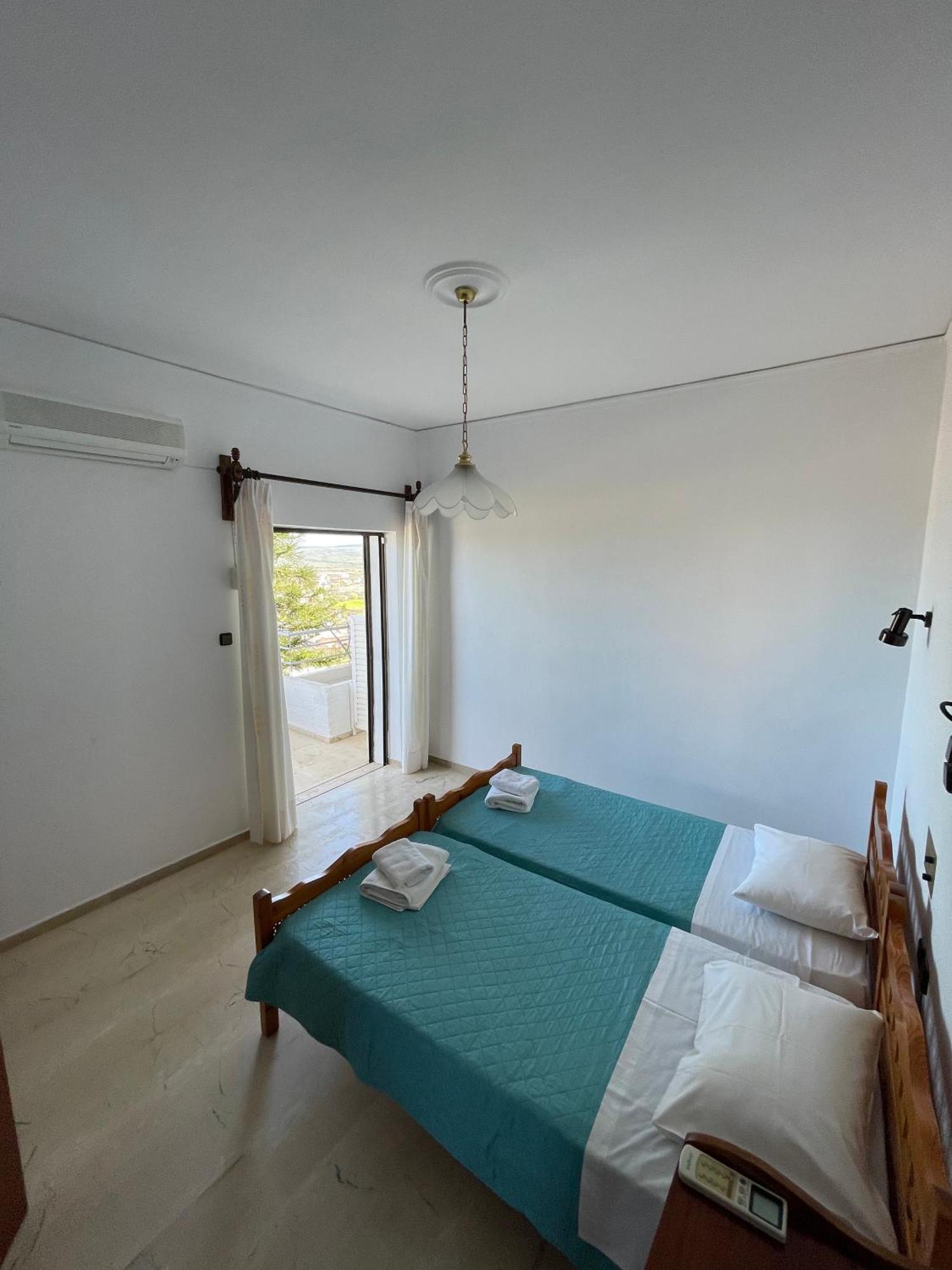 Aeolos Apartments Kolymbari Exterior foto