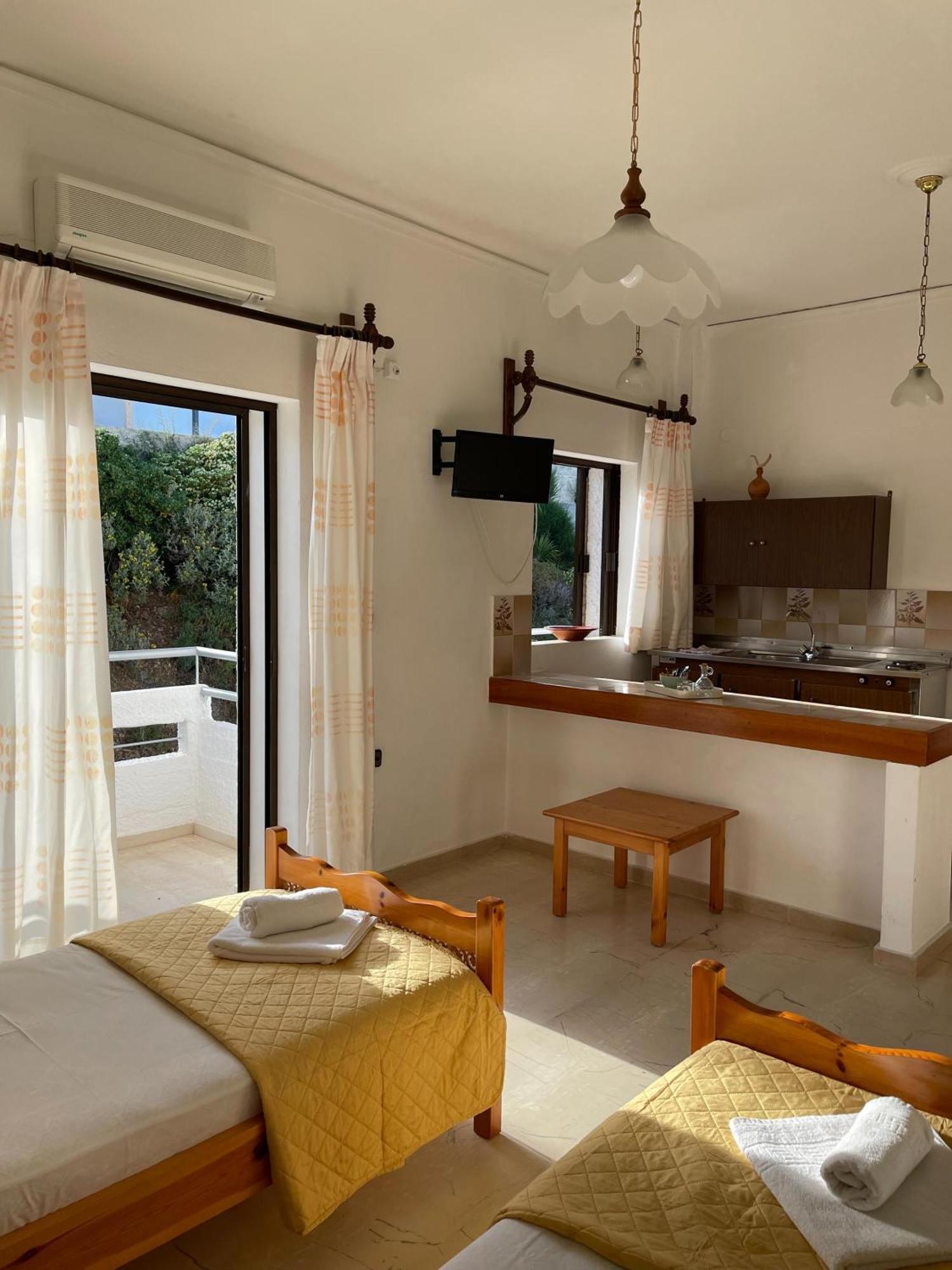 Aeolos Apartments Kolymbari Exterior foto